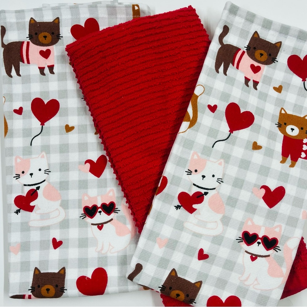 Casaba Cats Kittens Hearts Kitchen Towels Gray Multicolored Lot of 3 NWOT
